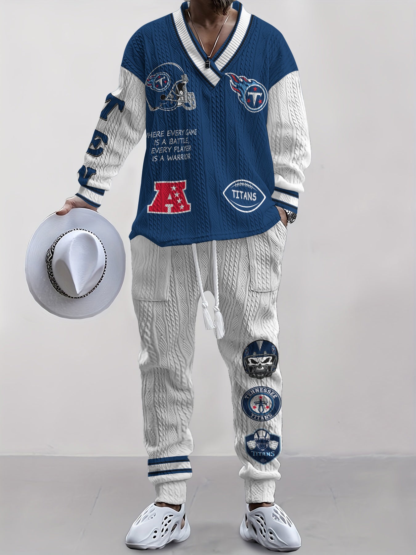 Tennessee Titans Classic  All-Season Long Sleeve V-Neck Pullover Sweater