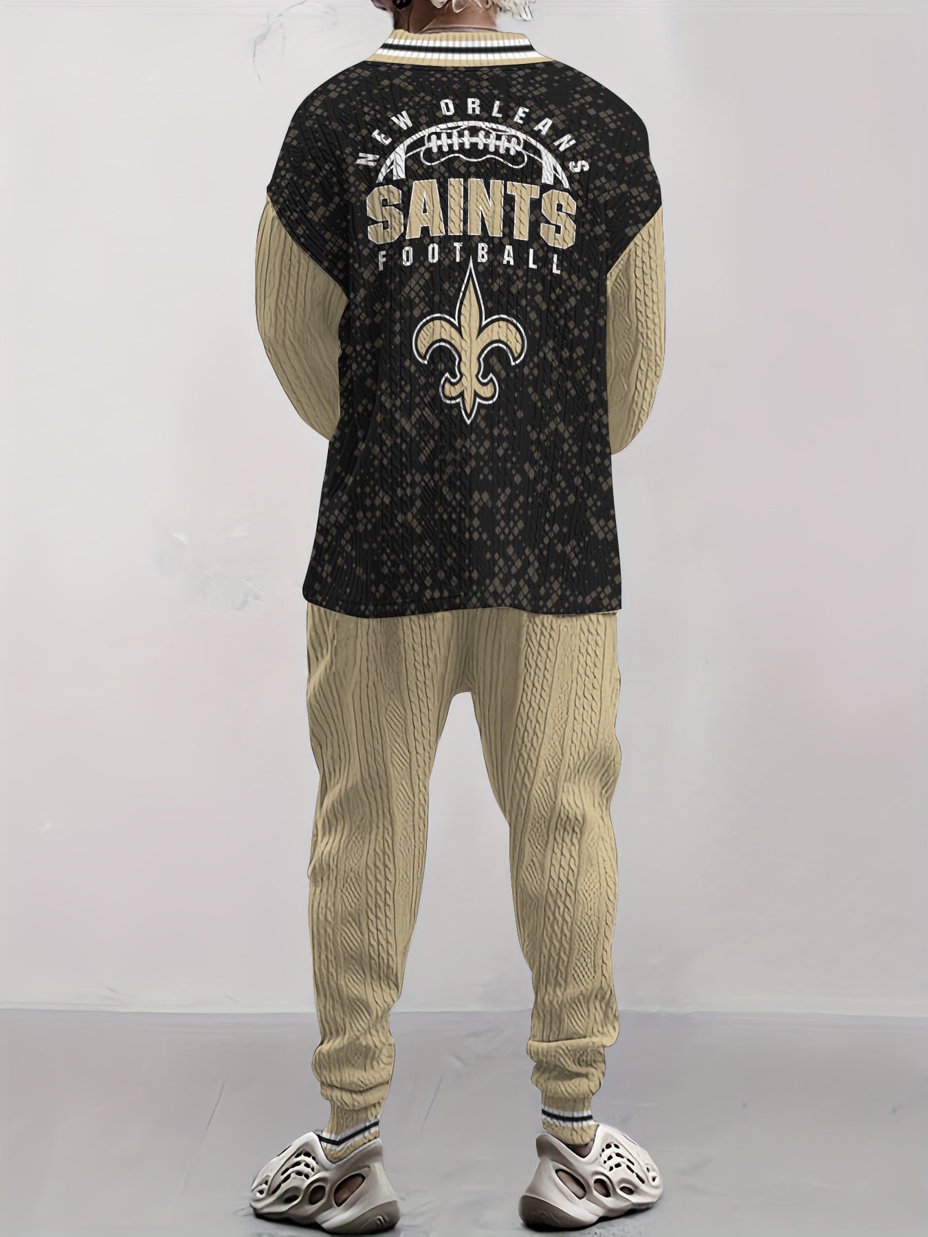 New Orleans Saints  Classic All-Season Long Sleeve V-Neck Pullover Sweater
