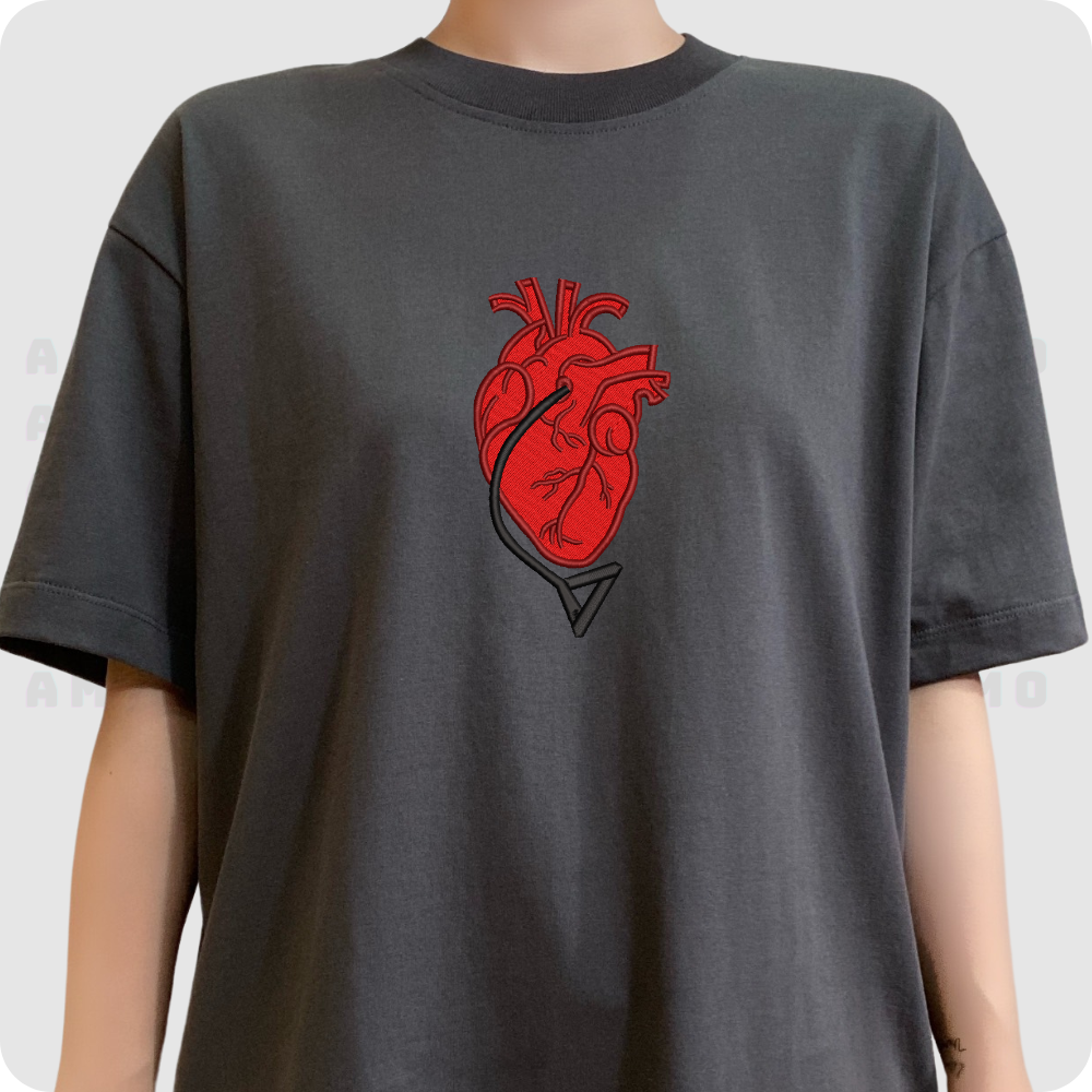 Heart Chainsaw Man Embroidered T-Shirt