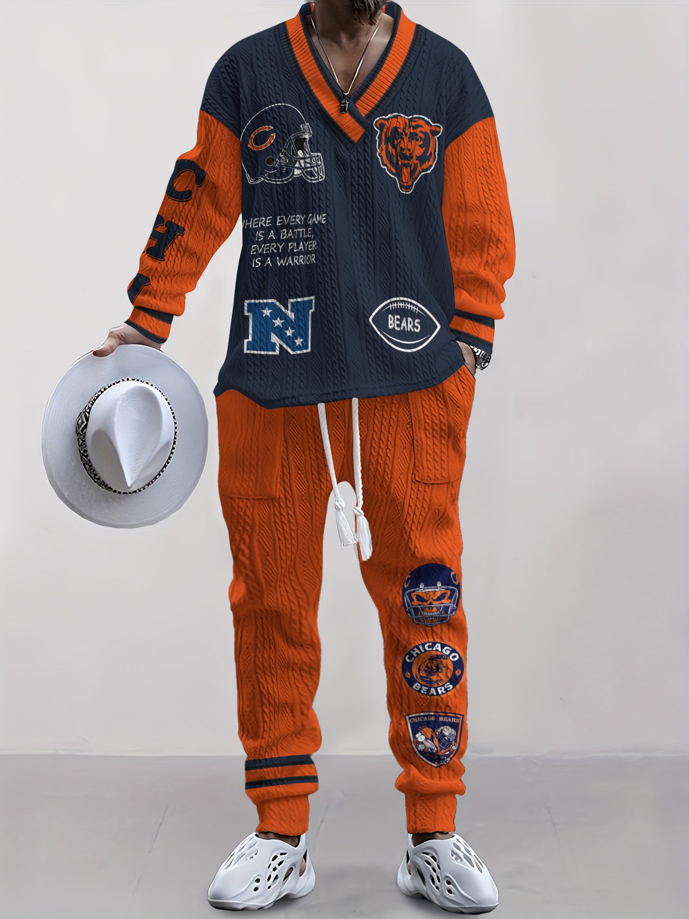 Chicago Bears Classic All-Season Long Sleeve V-Neck Pullover Sweater