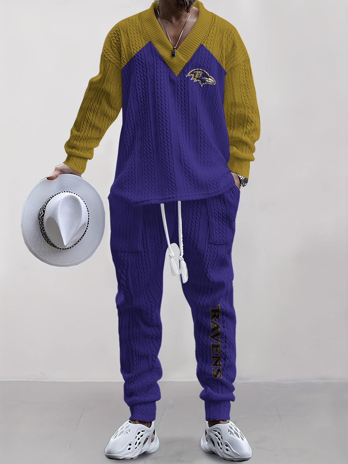 Baltimore Ravens Classic  All-Season Long Sleeve V-Neck Pullover Sweater