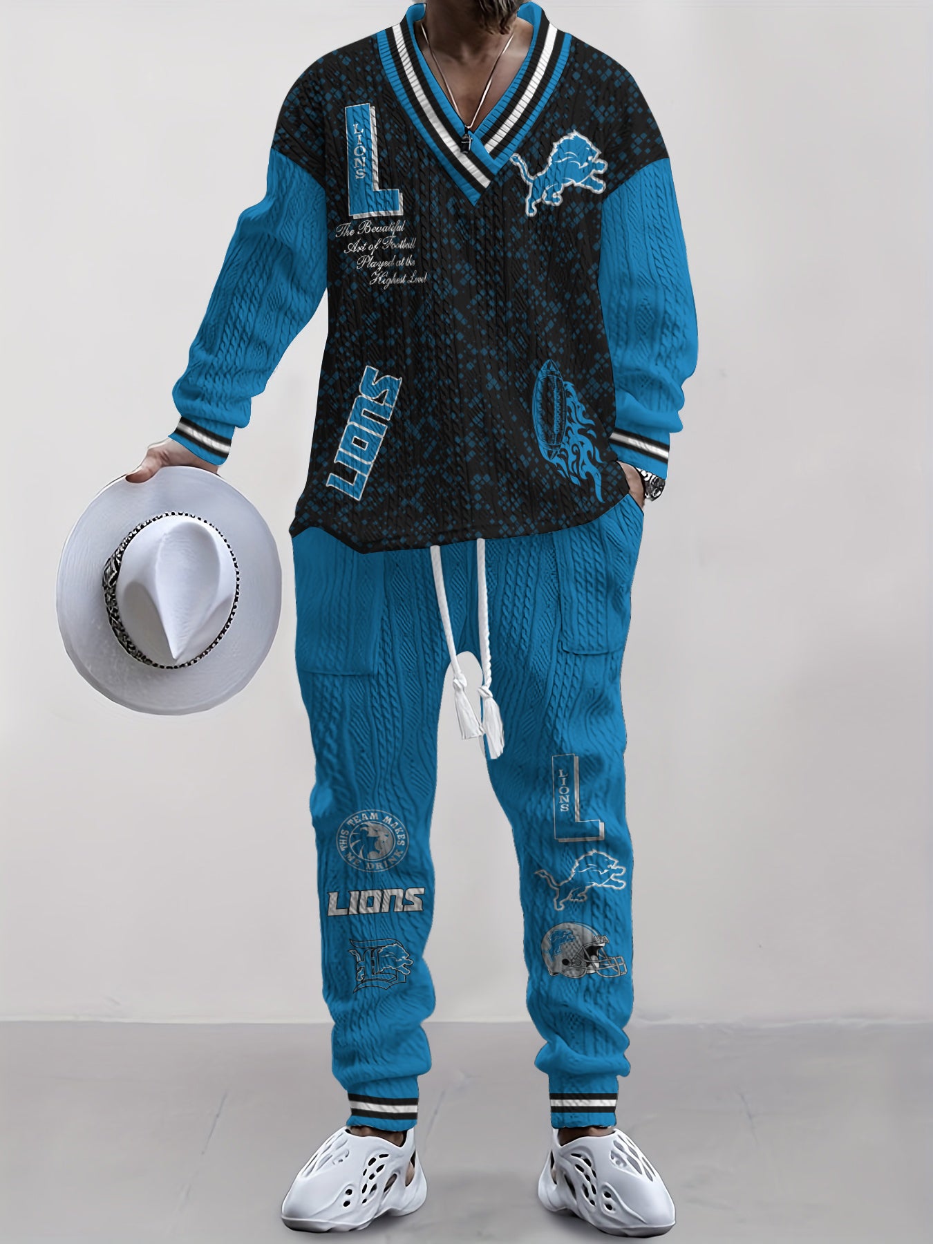 Detroit Lions  Classic All-Season Long Sleeve V-Neck Pullover Sweater