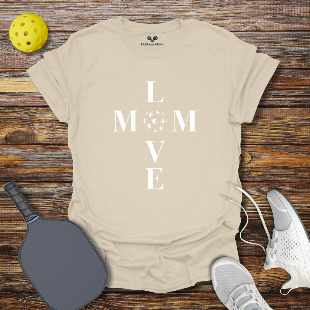 Funny Pickleball Shirt – Mom Love Pickleball T-Shirt