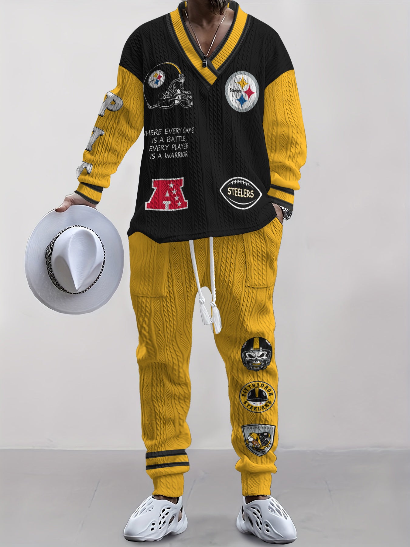 Pittsburgh Steelers Classic All-Season Long Sleeve V-Neck Pullover Sweater