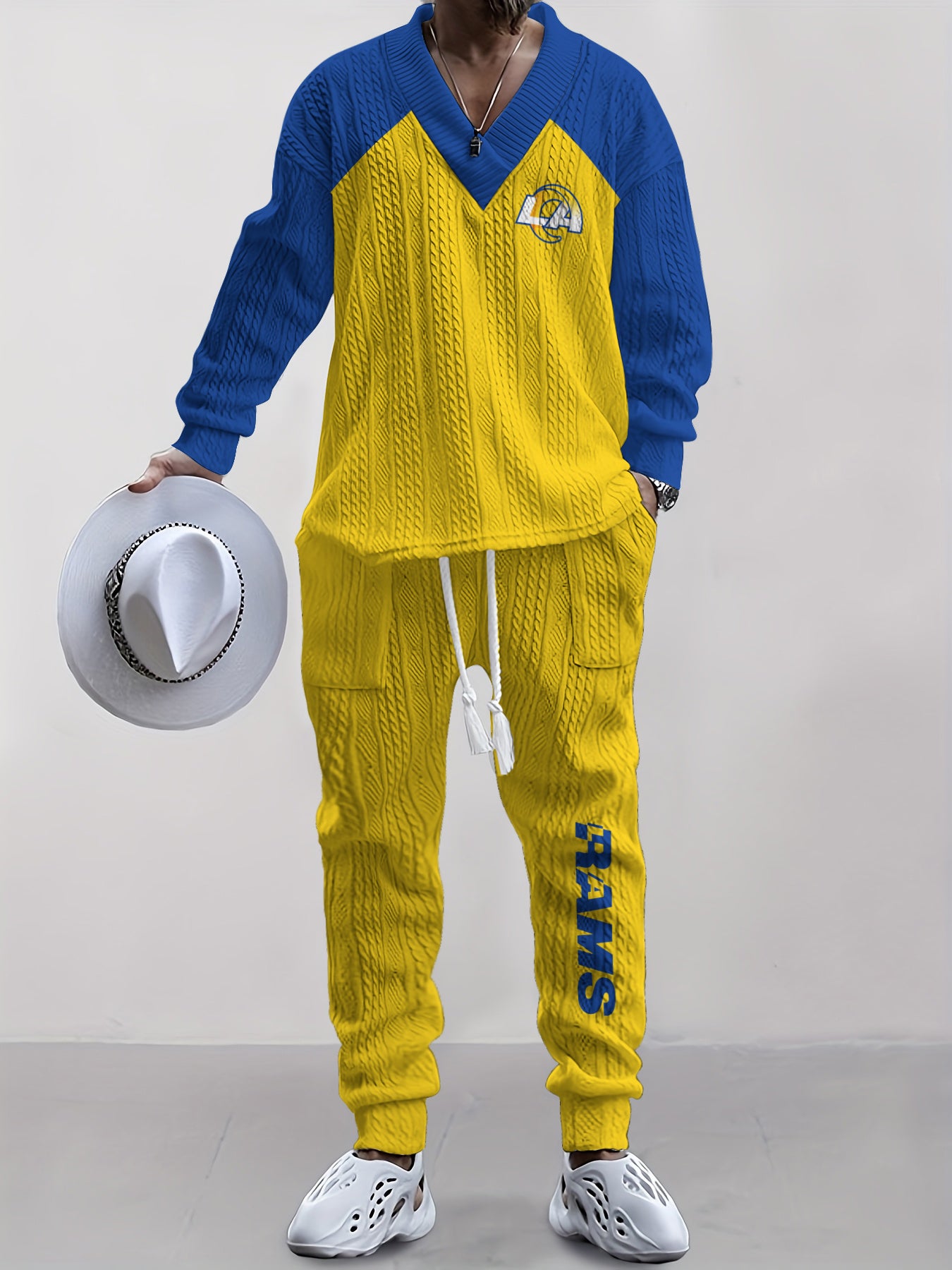 Los Angeles Rams Classic  All-Season Long Sleeve V-Neck Pullover Sweater