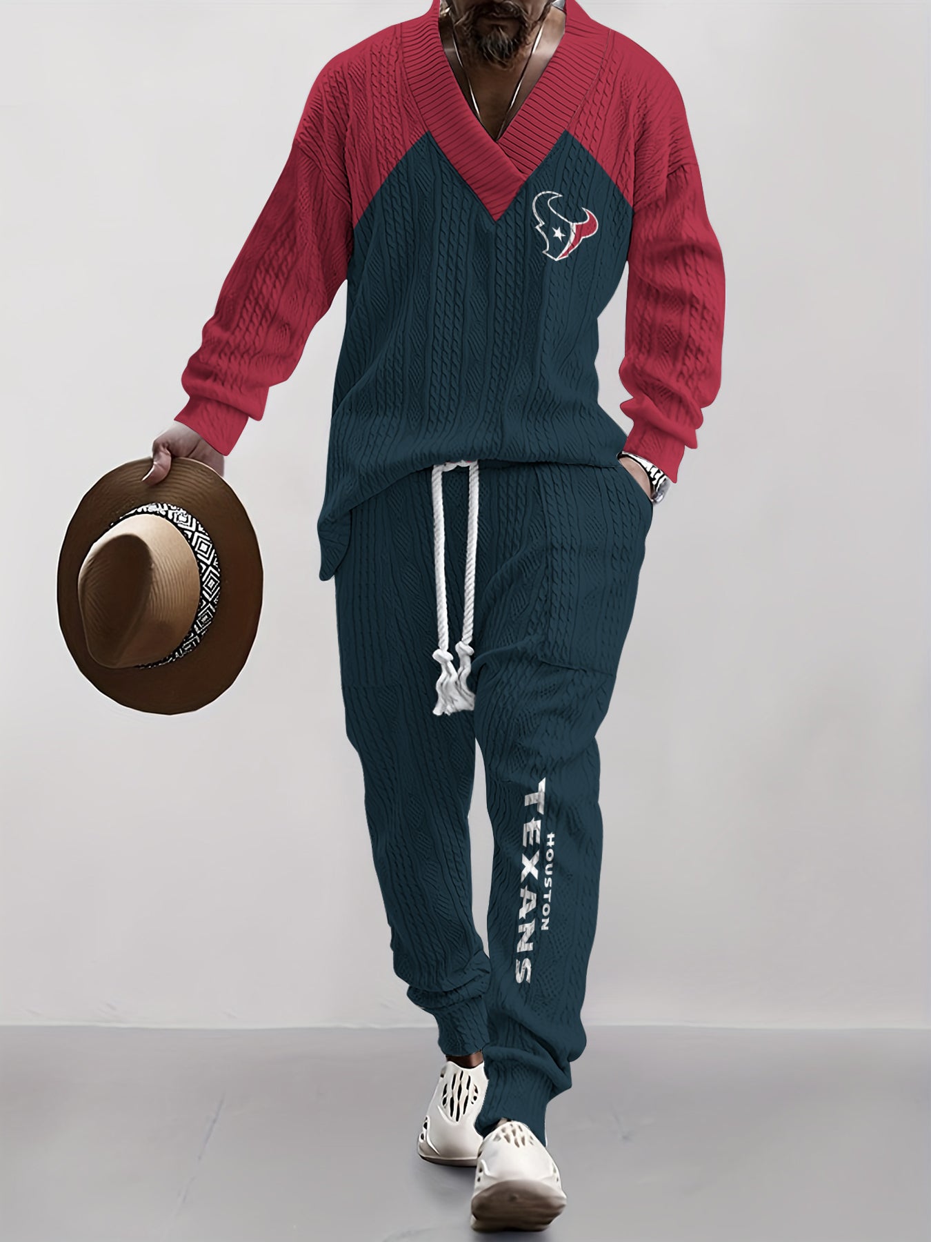 Houston Texans Classic  All-Season Long Sleeve V-Neck Pullover Sweater