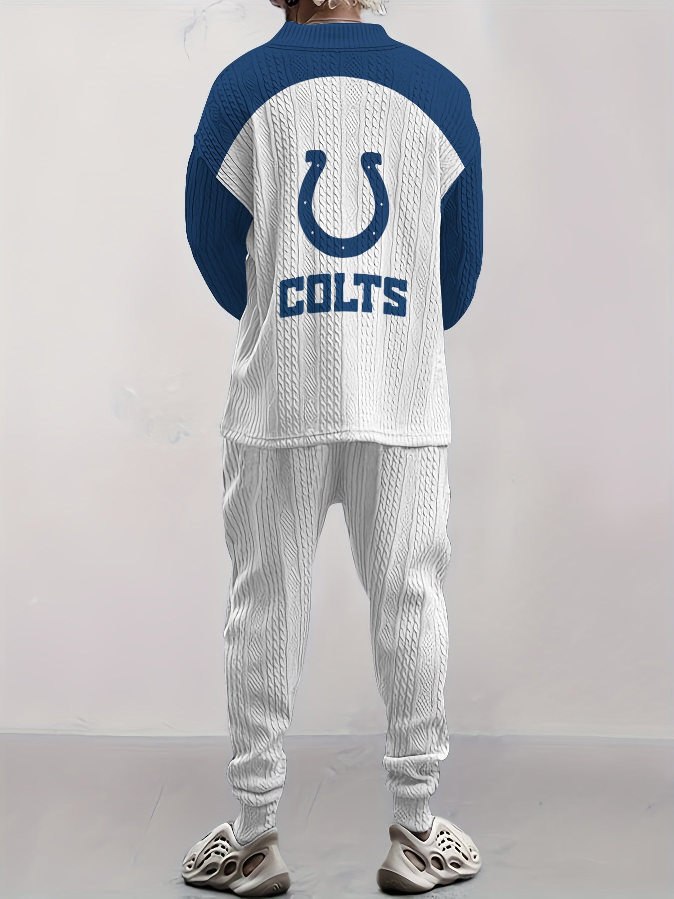 Indianapolis Colts Classic  All-Season Long Sleeve V-Neck Pullover Sweater