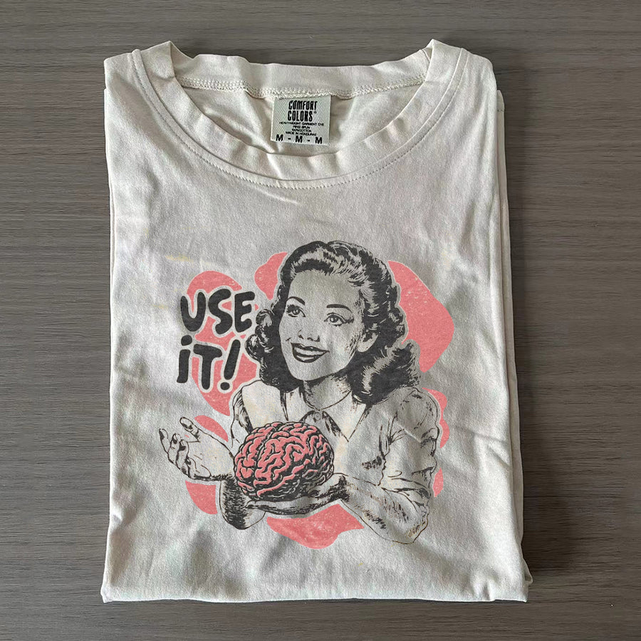 Use Your Brain Vintage Unisex T-shirt