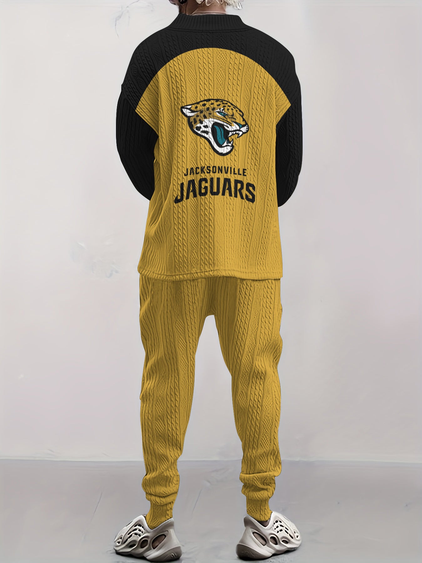 Jacksonville Jaguars Classic  All-Season Long Sleeve V-Neck Pullover Sweater