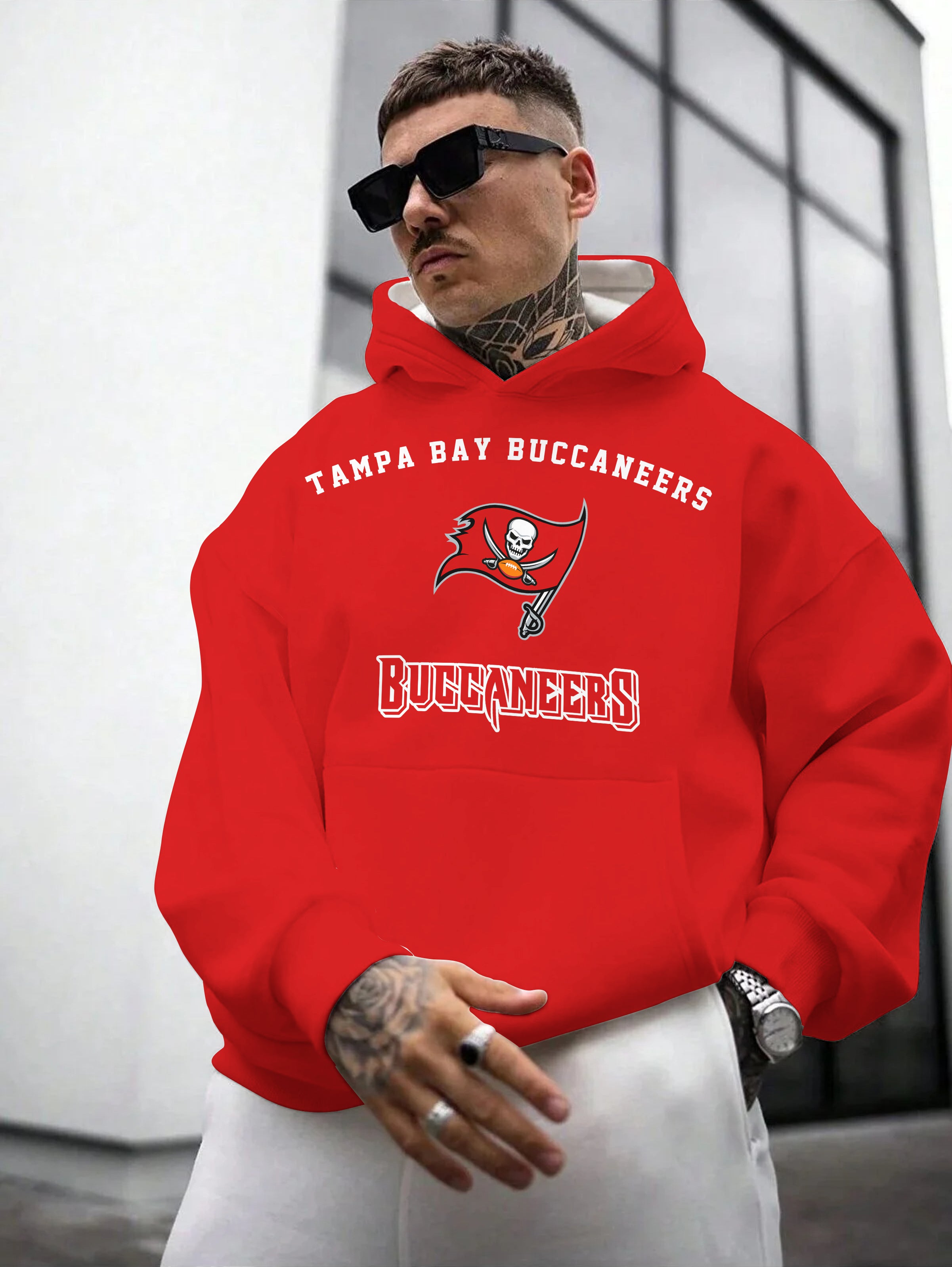 Tampa Bay Buccaneers Printed Hooded Pocket Pullover Hoodie