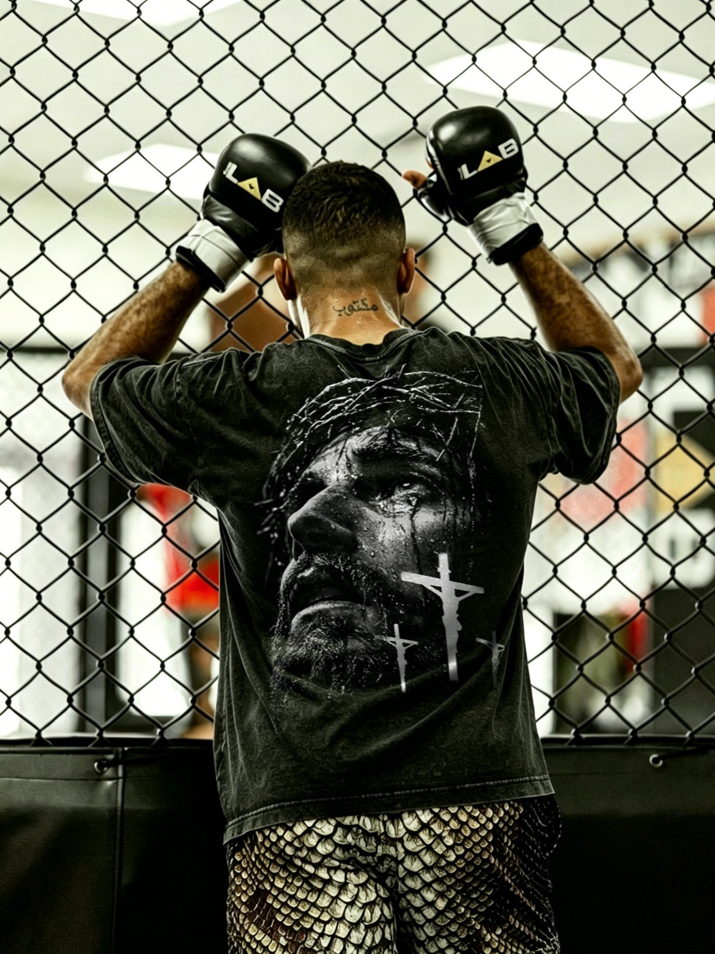 Jesus Crown Of Thorns & Crosses Graphic Printed Men's Washed Tee
