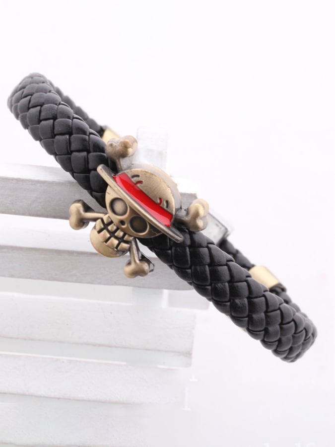 Creative   Skull Logo Woven Leather Bracelet