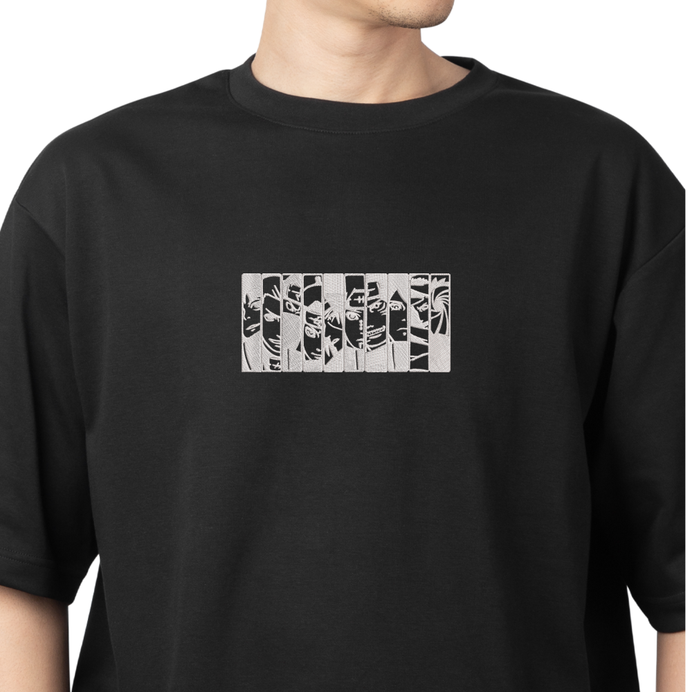 Character in Naruto embroidered T-shirt