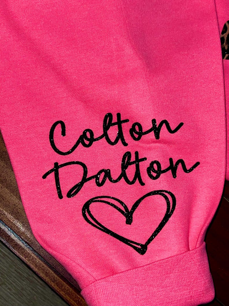 Custom Leopard Embroidery Mama Est Yaer Glitter Sweatshirt With Kids Name