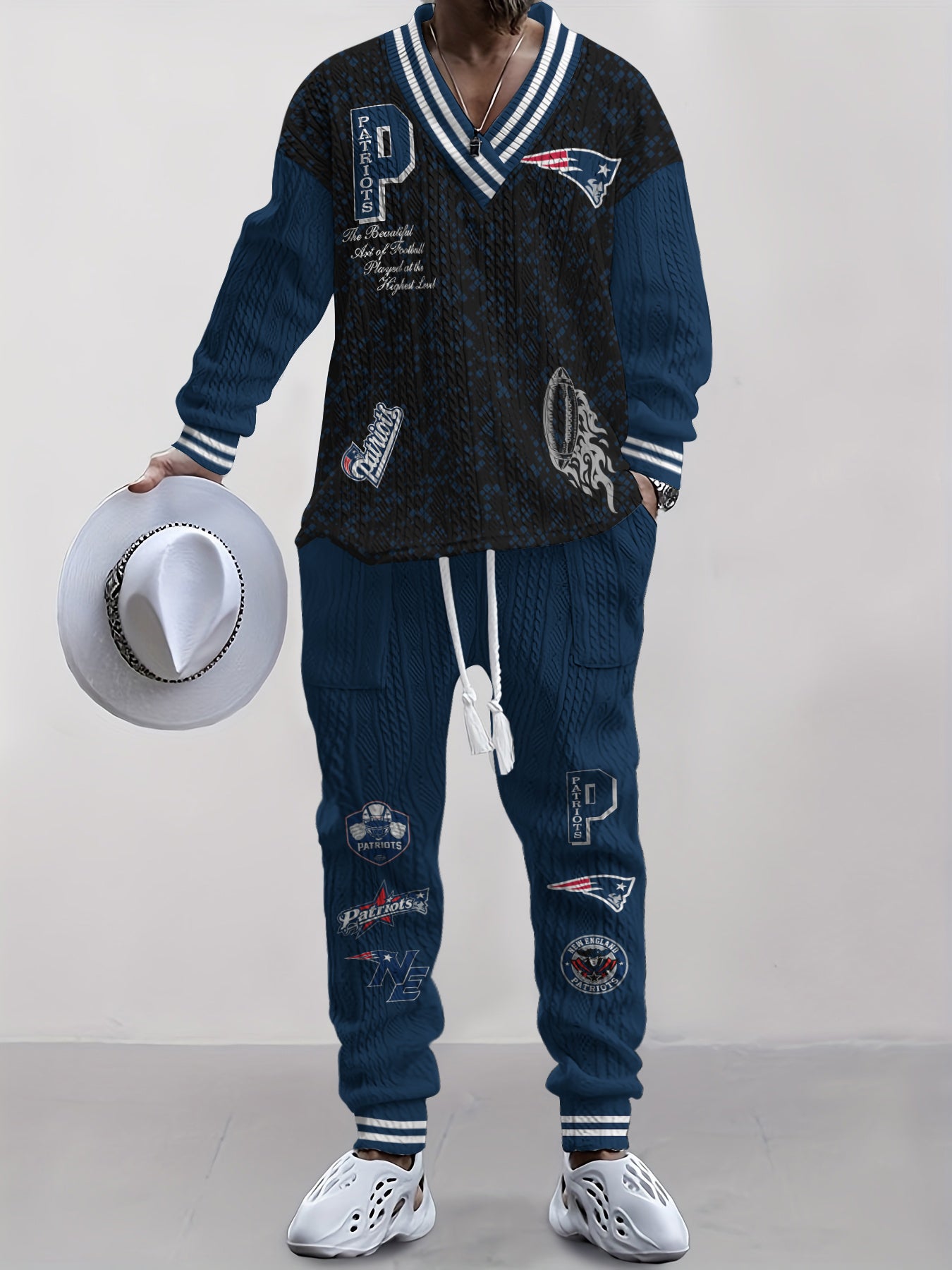 New England Patriots  Classic All-Season Long Sleeve V-Neck Pullover Sweater