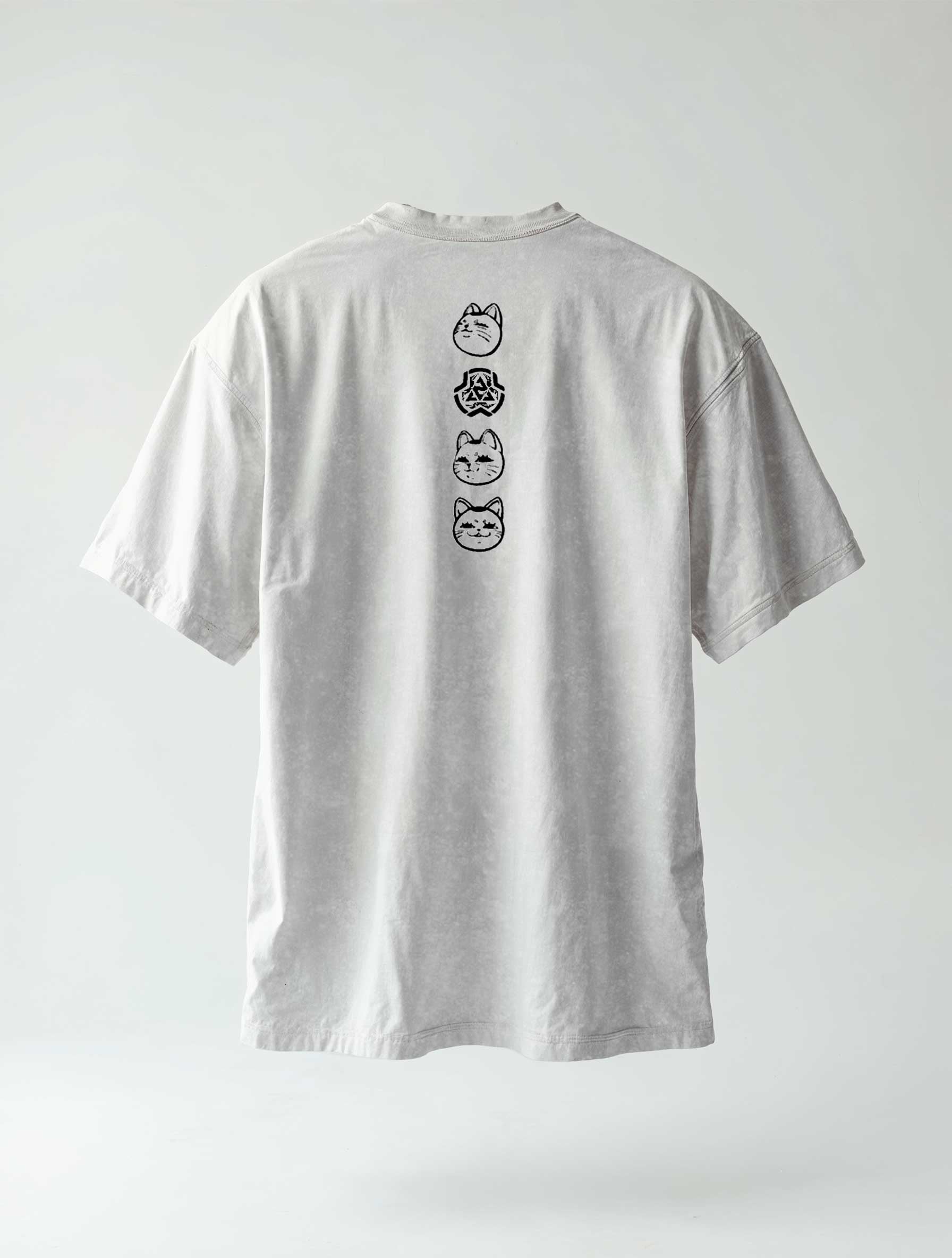 Beckoning Cat Vintage Tee