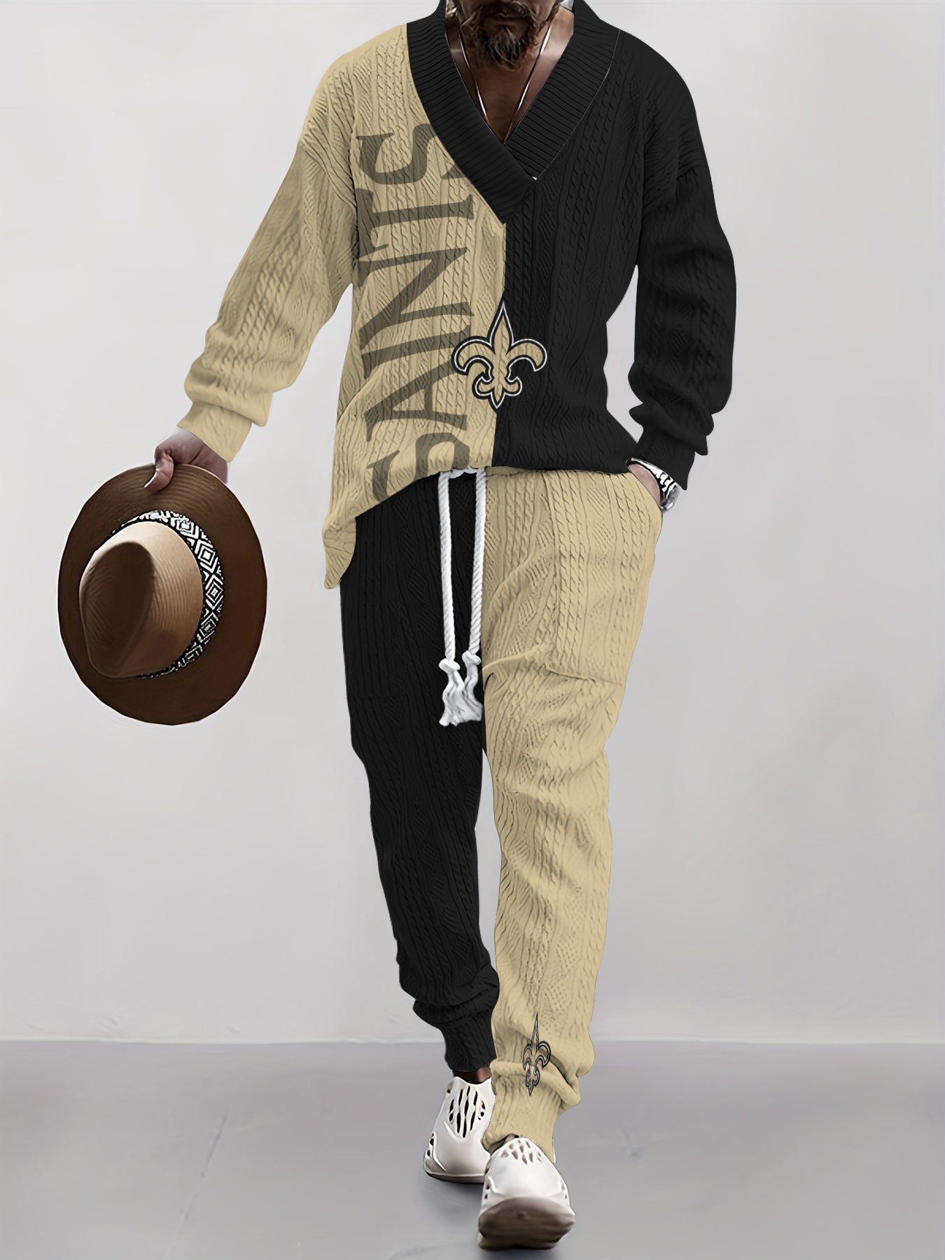 New Orleans Saints  Classic All-Season Long Sleeve V-Neck Pullover Sweater