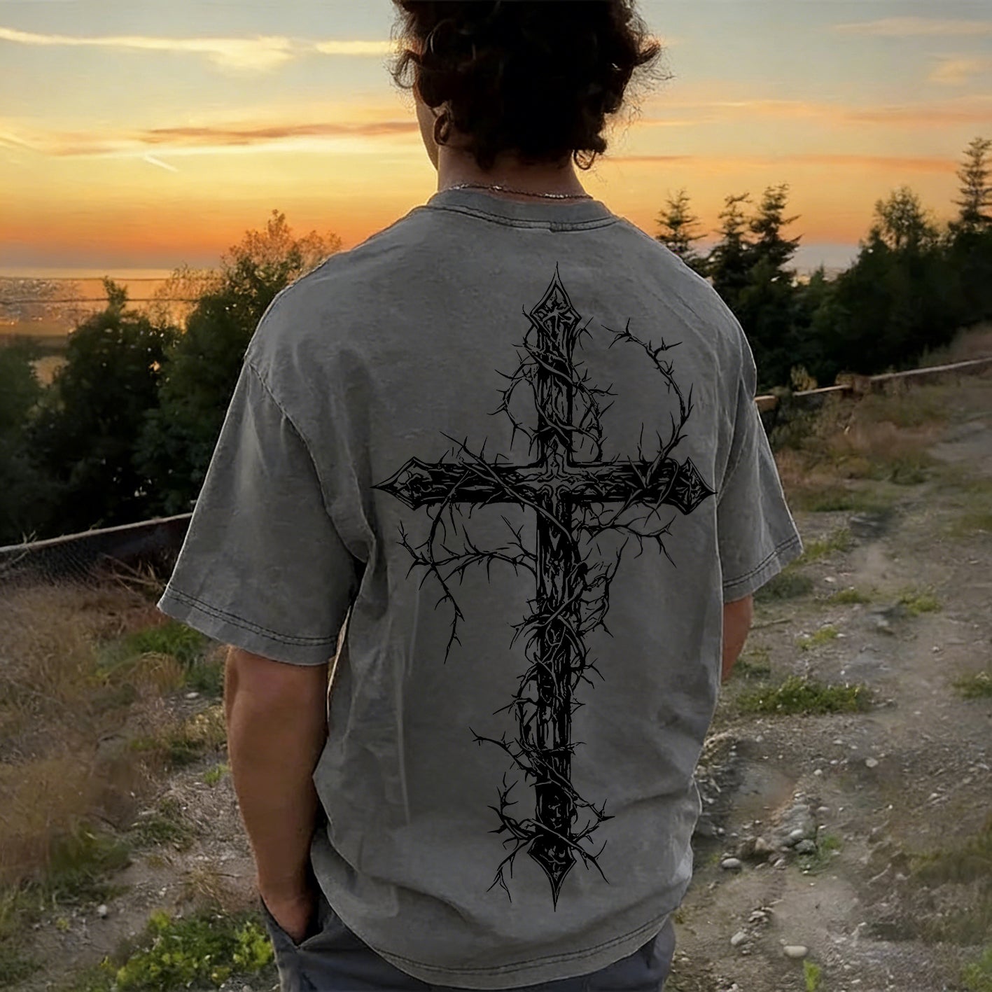 Thorned Cross Printed Men's Washed Tee