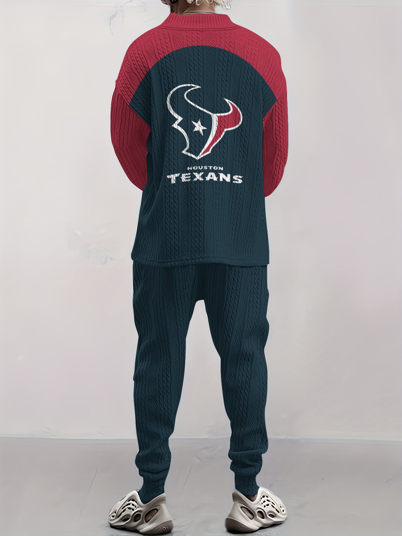 Houston Texans Classic  All-Season Long Sleeve V-Neck Pullover Sweater