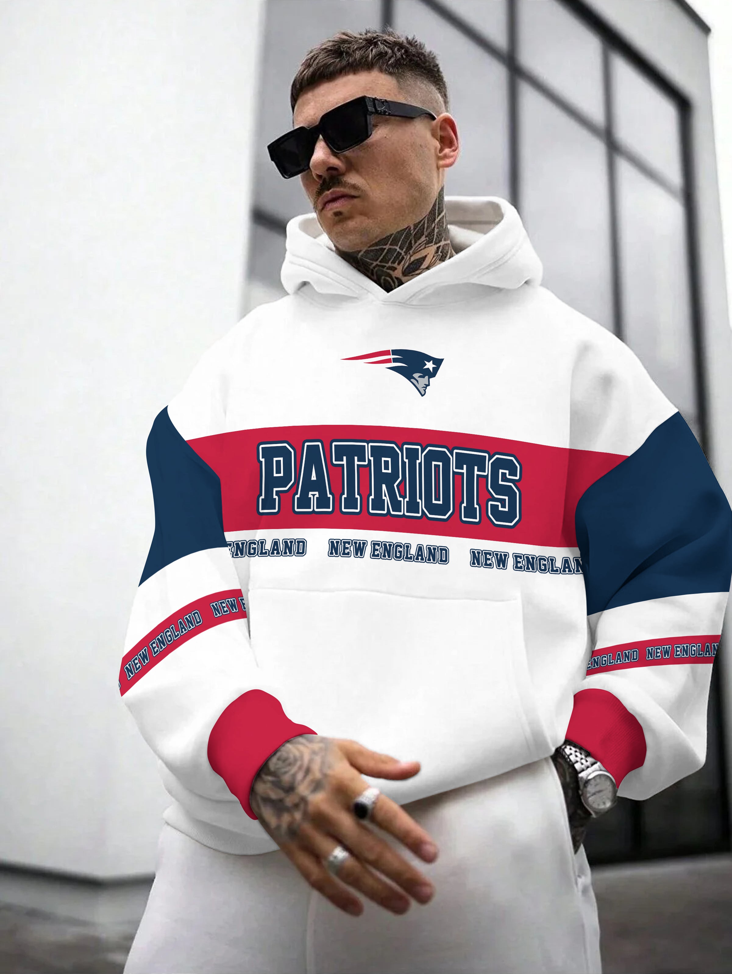 New England Patriots  Printed Hooded Pocket Pullover Hoodie