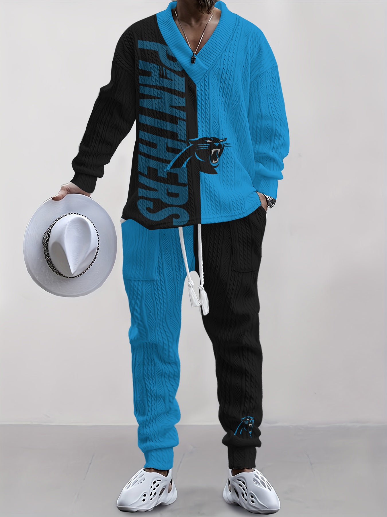 Carolina Panthers  Classic All-Season Long Sleeve V-Neck Pullover Sweater