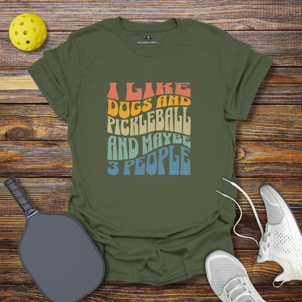 Funny Pickleball Shirt –  I Like Dogs and Pickleball and Maybe 3 People Retro T-Shirt