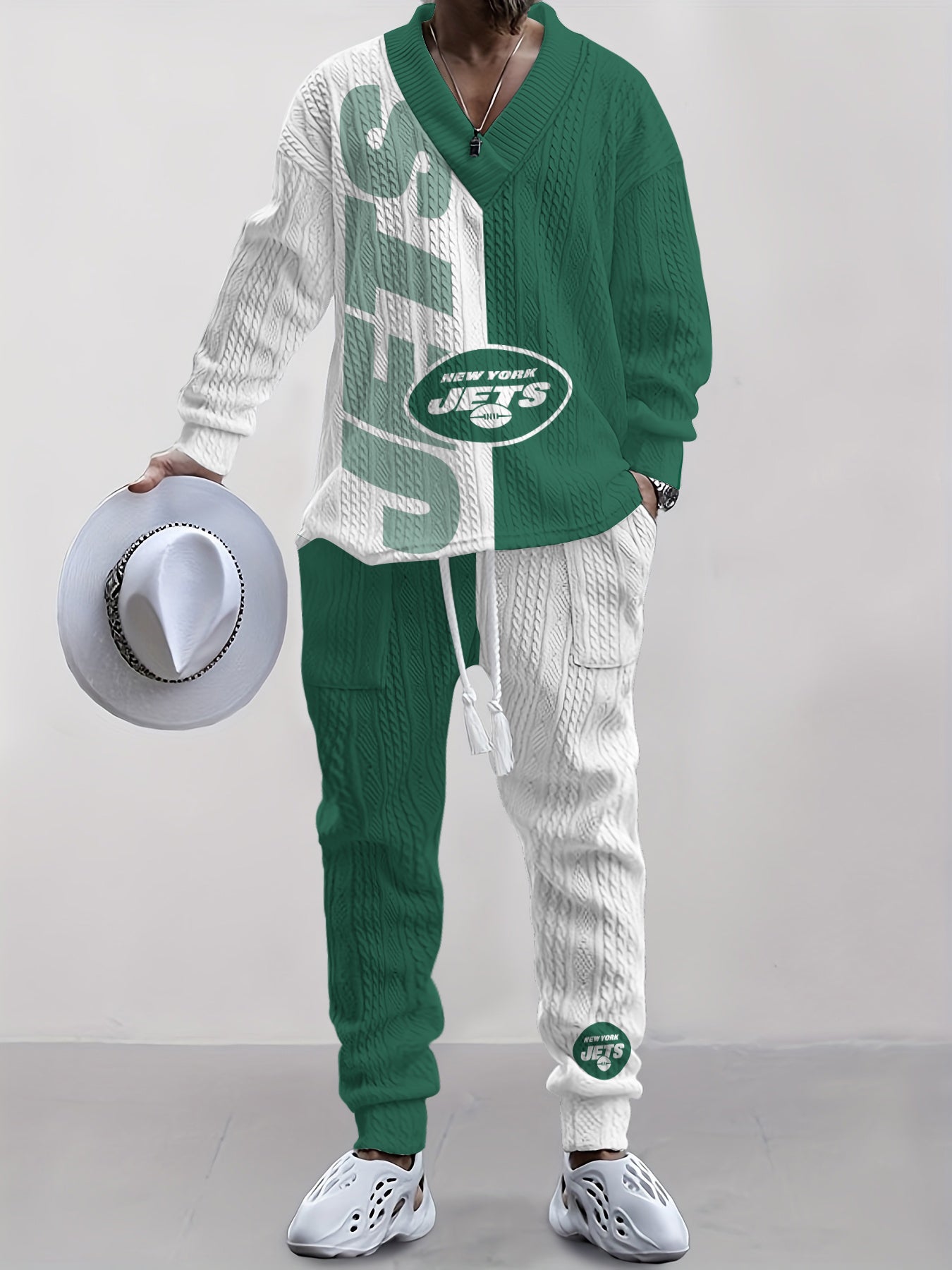 New York Jets  Classic All-Season Long Sleeve V-Neck Pullover Sweater